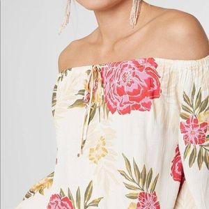 Billabong off shoulder shirt